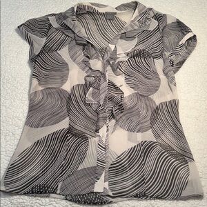 Ann Taylor Black & White Pattern Blouse